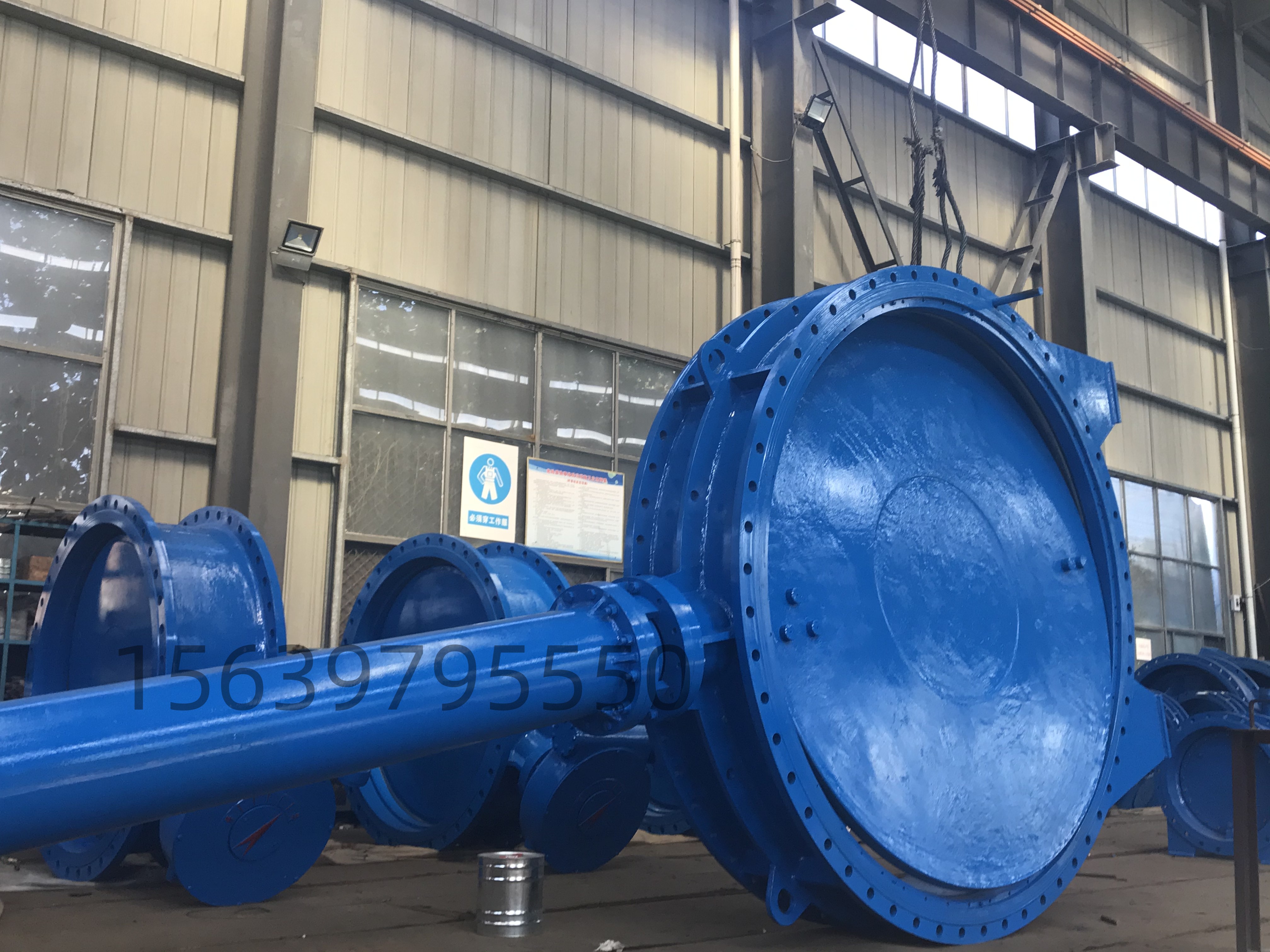 鄭州蝶閥廠軟密封加長桿大口徑蝶閥的產(chǎn)品特點是什么呢？